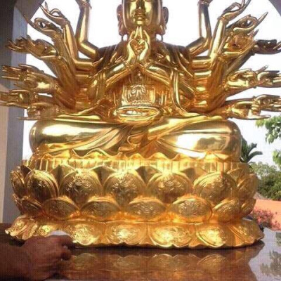 tuong dong phat ba nghin mat nghin tay