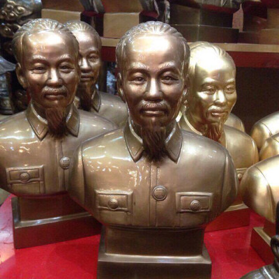tuong bac ho bang dong